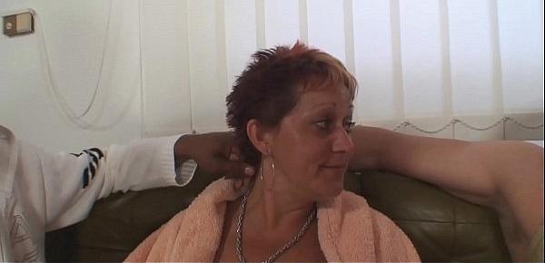  Hot interracial 3some with mature mom